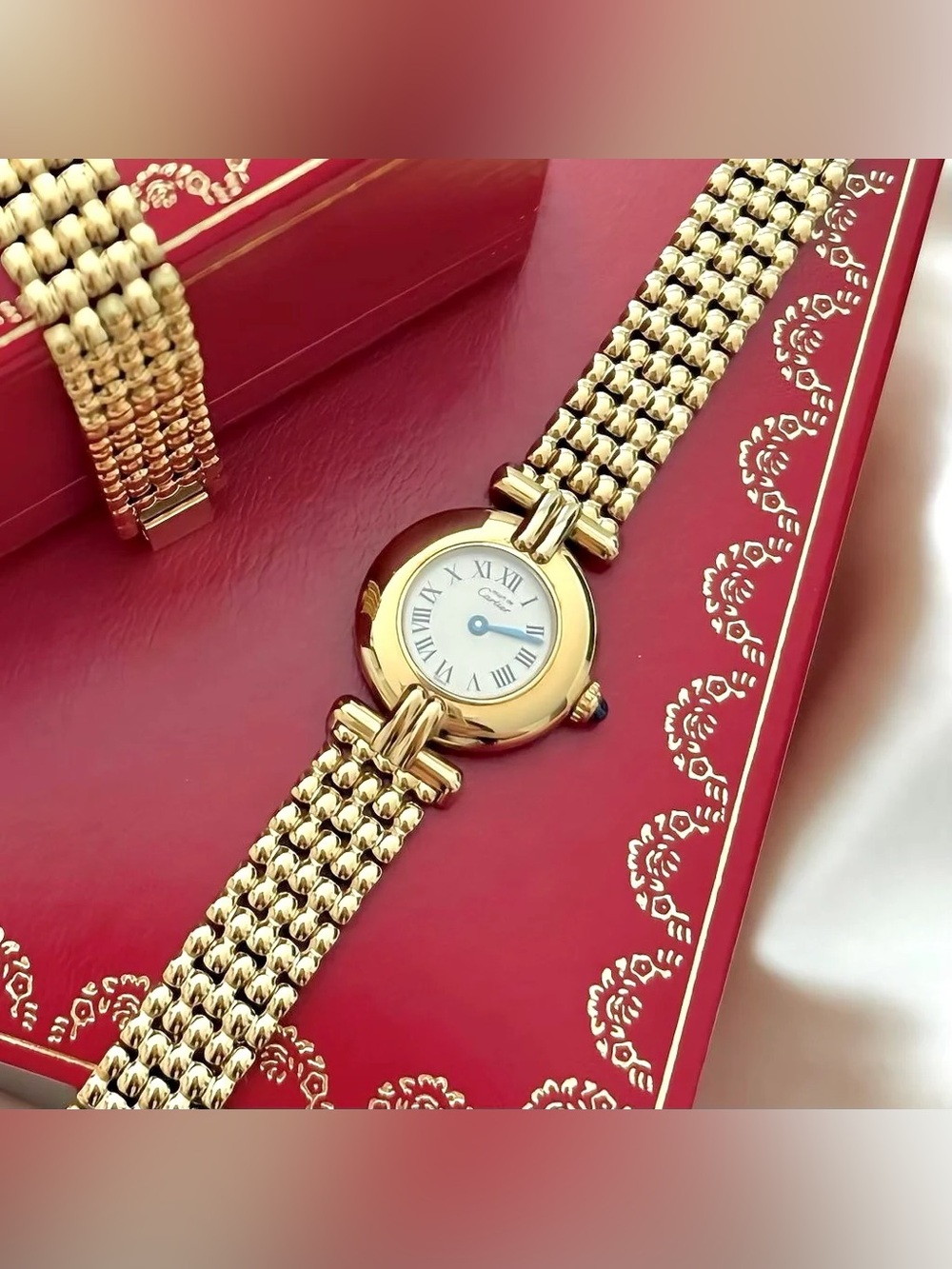 AUTHENTIC RARE VINTAGE CARTIER GOLD WATCH - WITH BOX - Picture 2 of 8